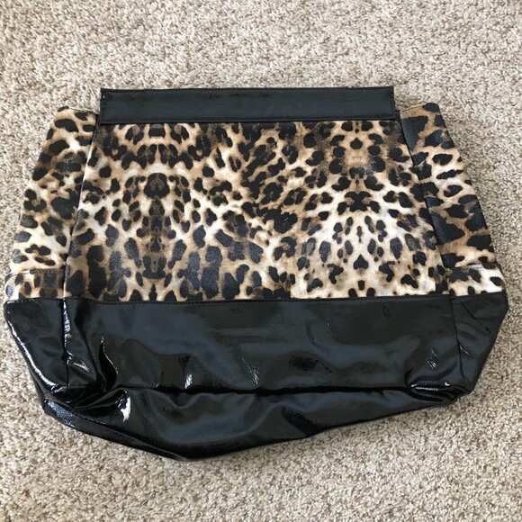 Miche Tereasa Leopard Print Magnetic Close Purse Shell - Picture 3 of 8